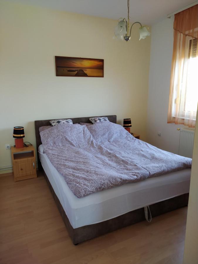 Dorina Apartman ซาลาคาโรส ภายนอก รูปภาพ